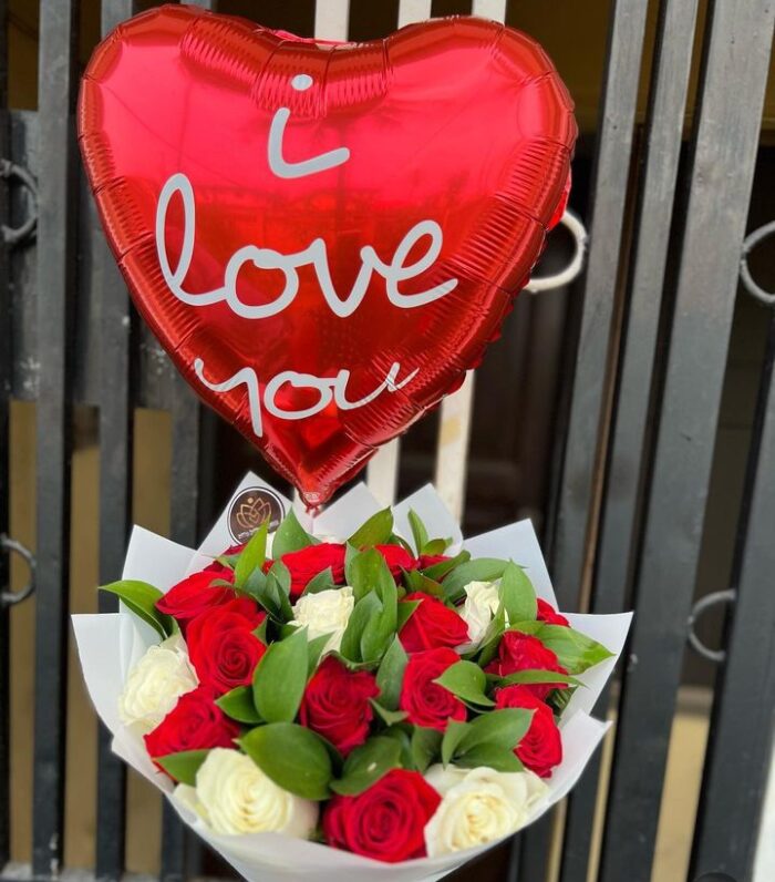 IN LOVE WITH YOU BOUQUET