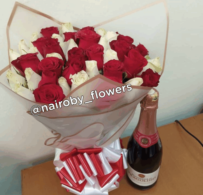 MIXED ROSES BOUQUET & FRAGOLINO
