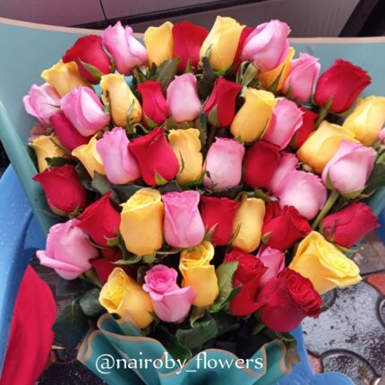 FLAT COLORFUL BOUQUET