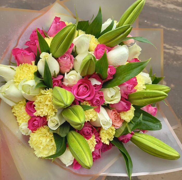 ELEGANT LOVE BOUQUET