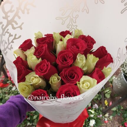 FULL BLOOMS BOUQUET