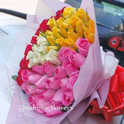MULTICOLORED BEAUTIFUL ROSES BOUQUET
