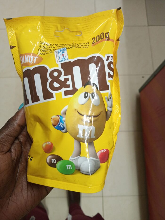 M&M