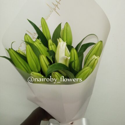 STYLISH WHITE LILIES BOUQUET