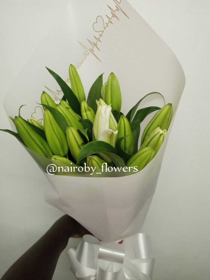 STYLISH WHITE LILIES BOUQUET