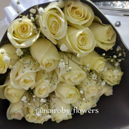 SIMPLE WHITE BOUQUET