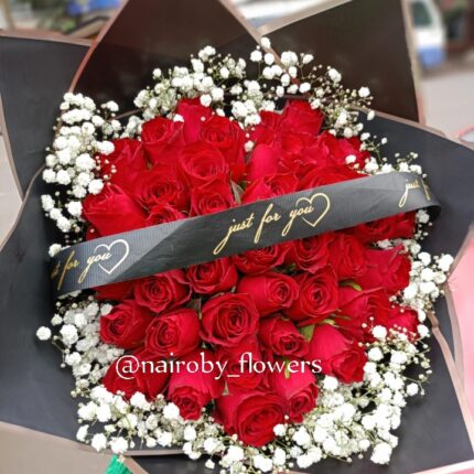 CITY GIRL RED ROSES BOUQUET