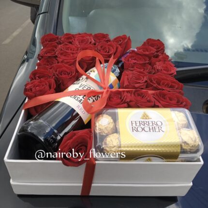 EXQUISITE BOX WITH WINE,RED ROSES & FERRERO CHOCOLATES
