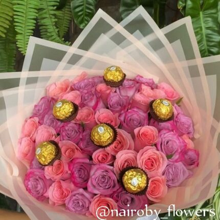 PASTEL ROSES & FERRERO CHOCOLATES