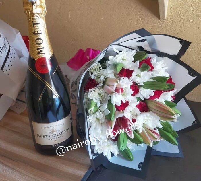 MOET IMPERIAL BRUT & LILIES BOUQUET