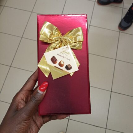 HAMLET GIFT CHOCOLATE