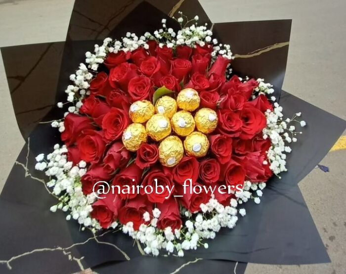 SWEET RED & CHOCOLATES