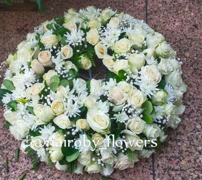 ROUND WREATH LEGACY