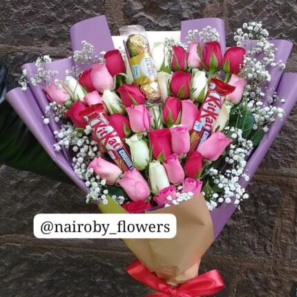 LAYERED BOUQUET WITH CHOCOLATES