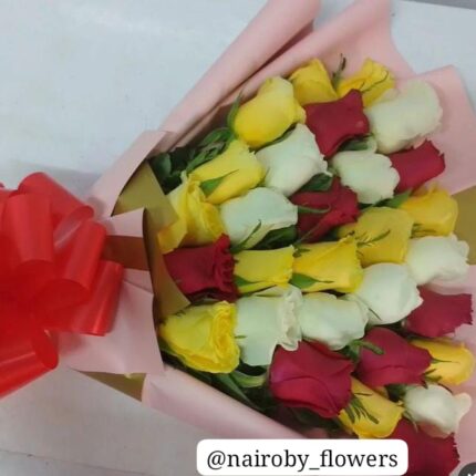 FLAT LAYERED BOUQUET