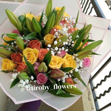 WONDERFULLY BEAUTIFUL ROSES & LILIES BOUQUET