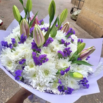 LILIES & CHRYSANTHEMUMS BOUQUET