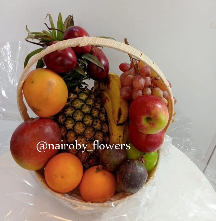 SEASONAL FRUIT BASKET