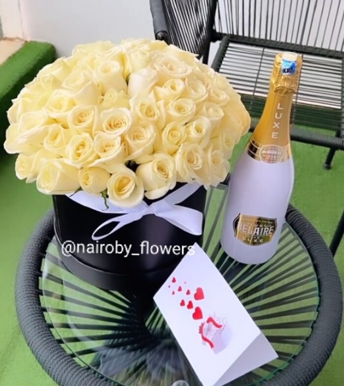 BELAIRE LUXE CHAMPAGNE & WHITE ROSES BOX