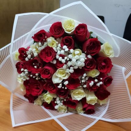 CLASSIC ROSES BOUQUET