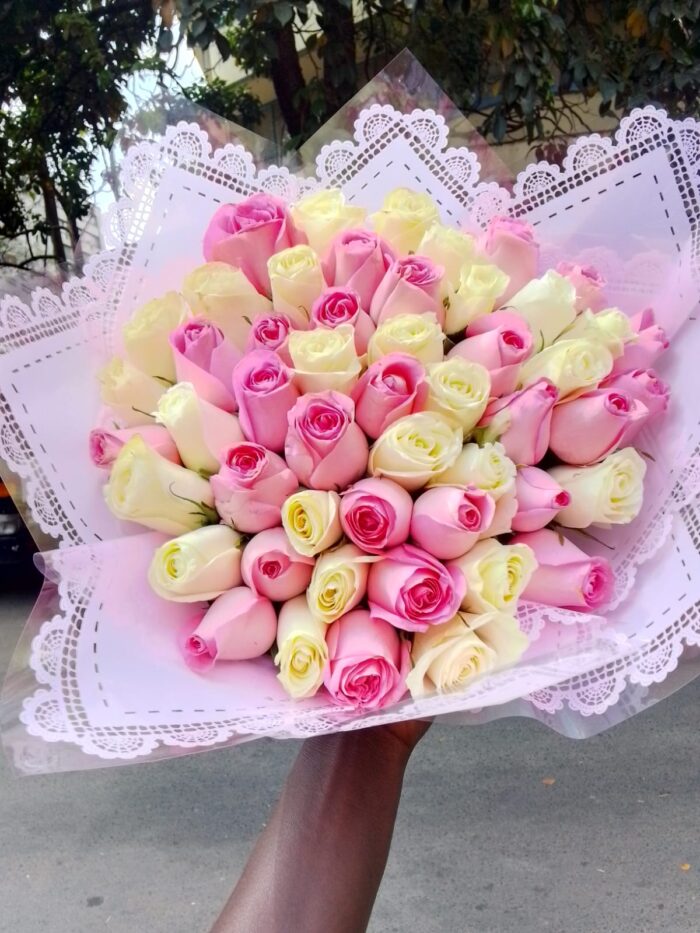 50 PINK AND WHITE ROSES BOUQUET