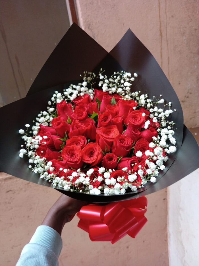 BRAZEN RED ROSES BOUQUET