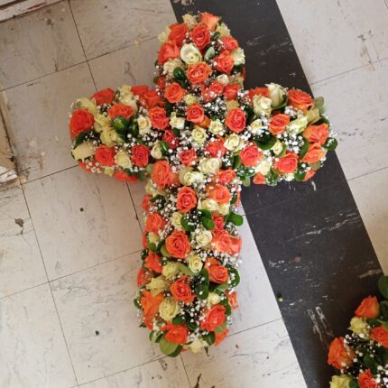 TRIBUTE WREATH