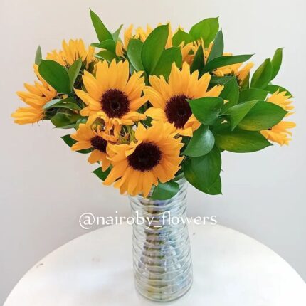 SUNFLOWERS VASE ARRANGEMENT