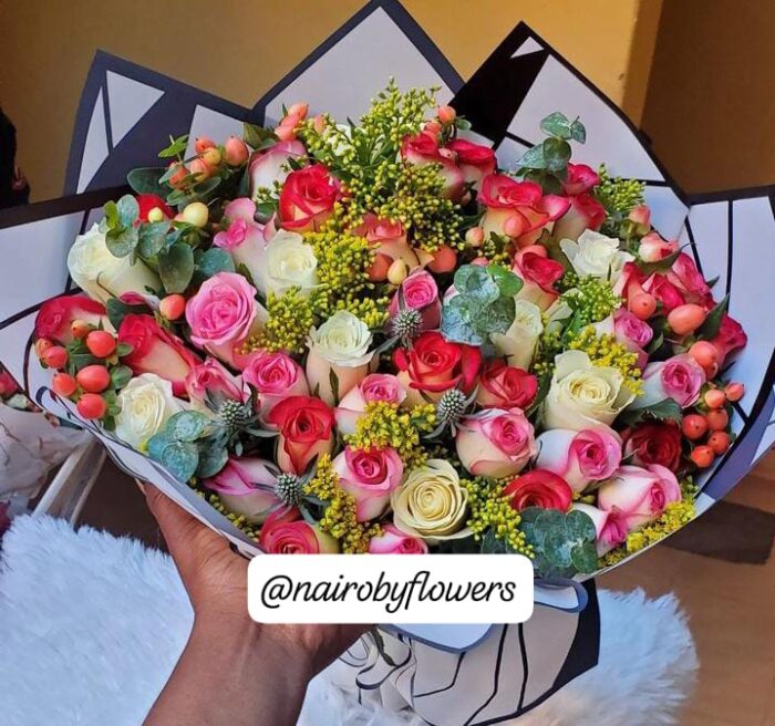 TROPICAL LOVERS BOUQUET