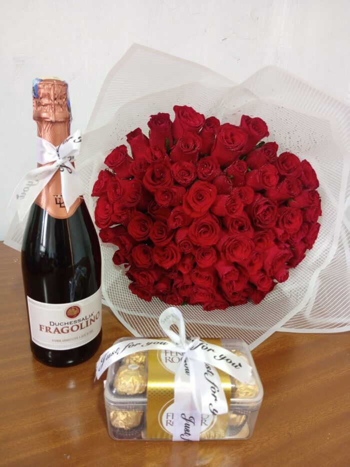 FRAGOLINO DUCHESALIA WINE,60 RED ROSES & FERRERO ROCHER CHOCOLATES