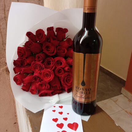 ROSSO NOBILE & RED ROSES