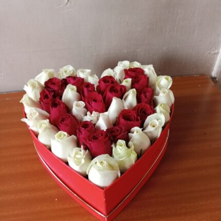 BEAUTIFUL PATTERN LOVE BOX