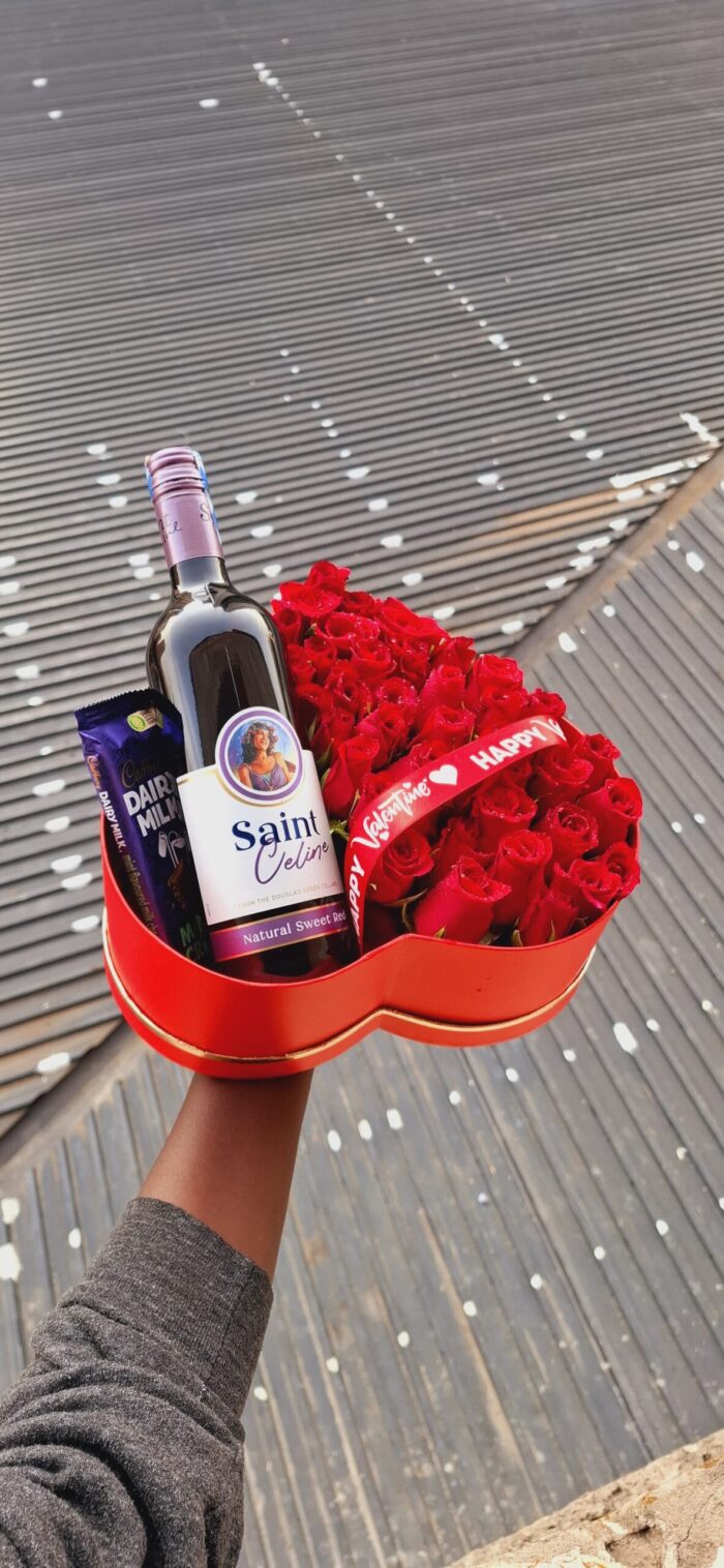 HEARTY-ROSY VALENTINE'S COMBO