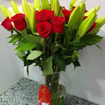 A VALENTINE LILY-ROSES GIFT VASE