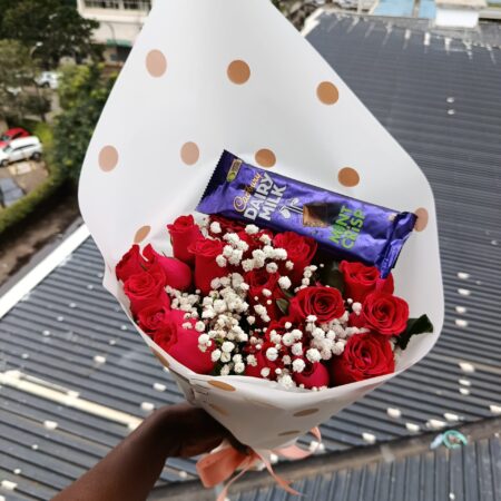 LUXE ROSES & CHOCOLATE