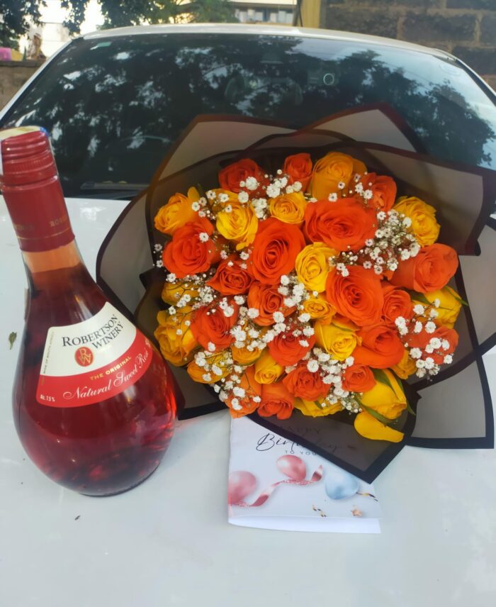 ROBERTSON ROSE & COLORFUL ROSES