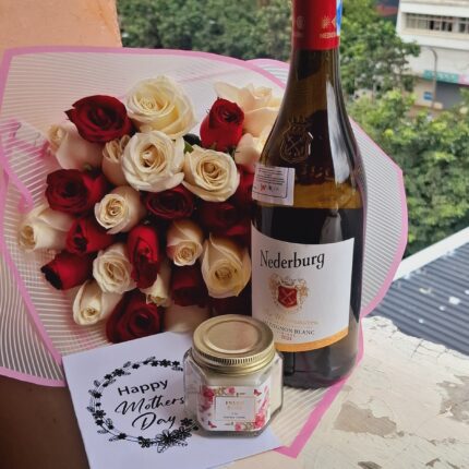 NEDEBURG,SCENTED CANDLE & 40 ROSES BOUQUET