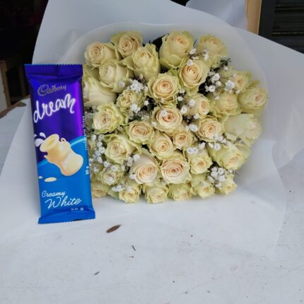 DREAMY ROSES WITH CHOCOLATE