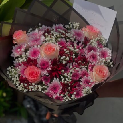 CHRYSANTHEMUMS & ROSES BLOOMS