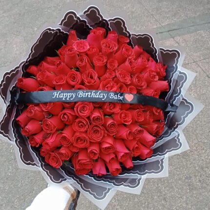 100 ROSES WITH CUSTOMISED RIBBON