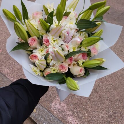 LILIES & LOVE BOUQUET