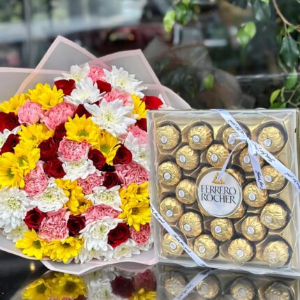 24 FERRERO CHOCOLATES & TROPICAL BOUQUET